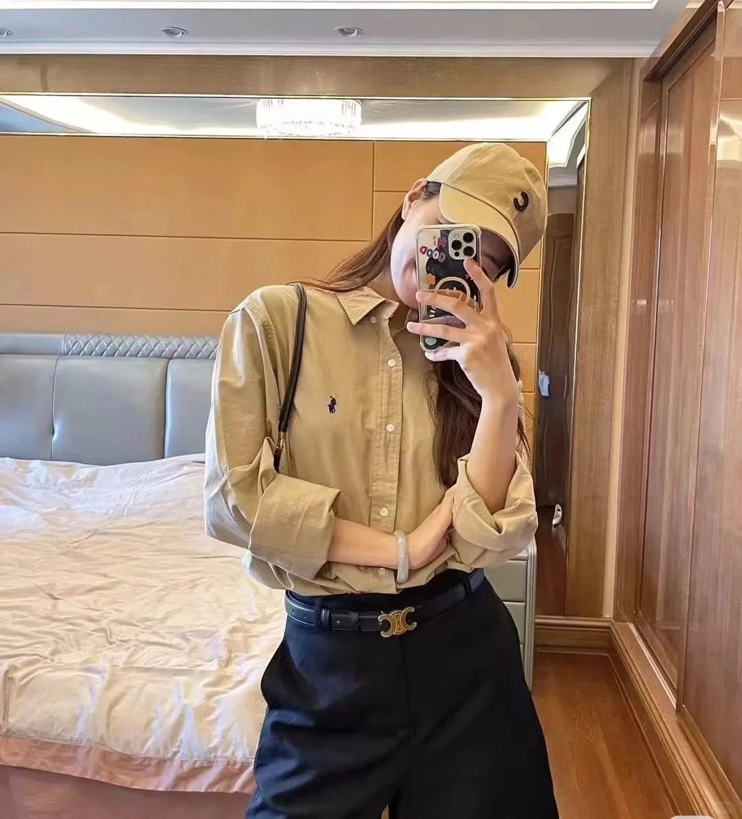 25011 #Khaki